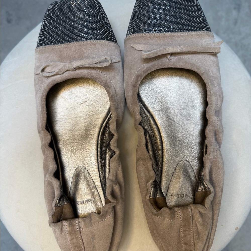Brunello Cucinelli Suede Ballet Flats with Monili cap toe and bow Size 39.5 - Picture 9 of 12
